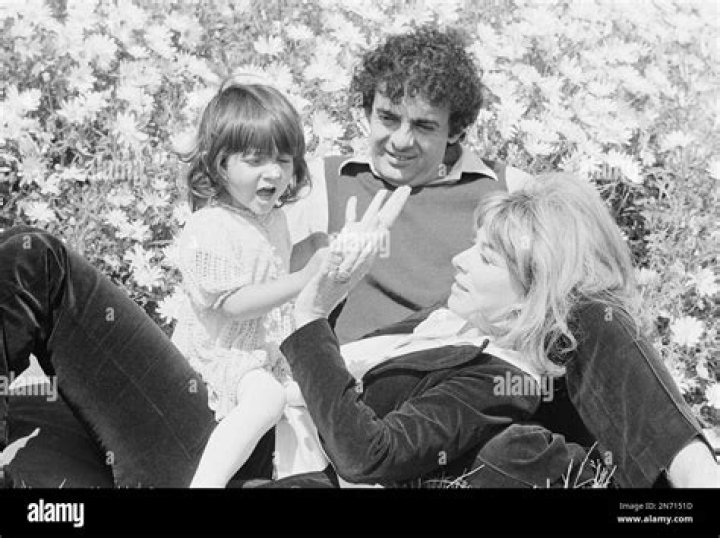 
Corinne Grant Husband And Baby – Who Is She Married To? 