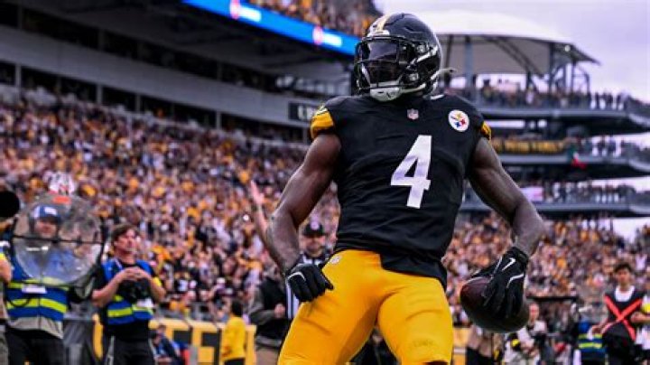 DK Metcalf Height, Weight, Net Worth, Age, Birthday, Wikipedia, Who, Nationality, Biography