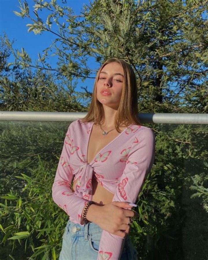 
Hayleigh Cudmore Height, Weight, Net Worth, Age, Birthday, Wikipedia, Who, Instagram, Biography 