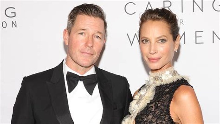 
Is Jean Kittson Still Married To Patrick Cook? Husband 2022 – Meet Her Children And Net Worth 