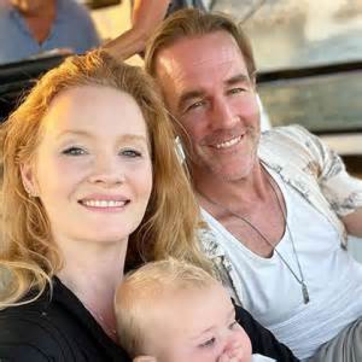 James Van Der Beek Height, Weight, Net Worth, Age, Birthday, Wikipedia, Who, Nationality, Biography