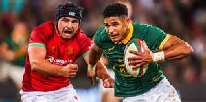 
Who Is Evette Wessels? SA Rugby Player Petrie Wannenburg’s Wife Was Also In The Car Accident 